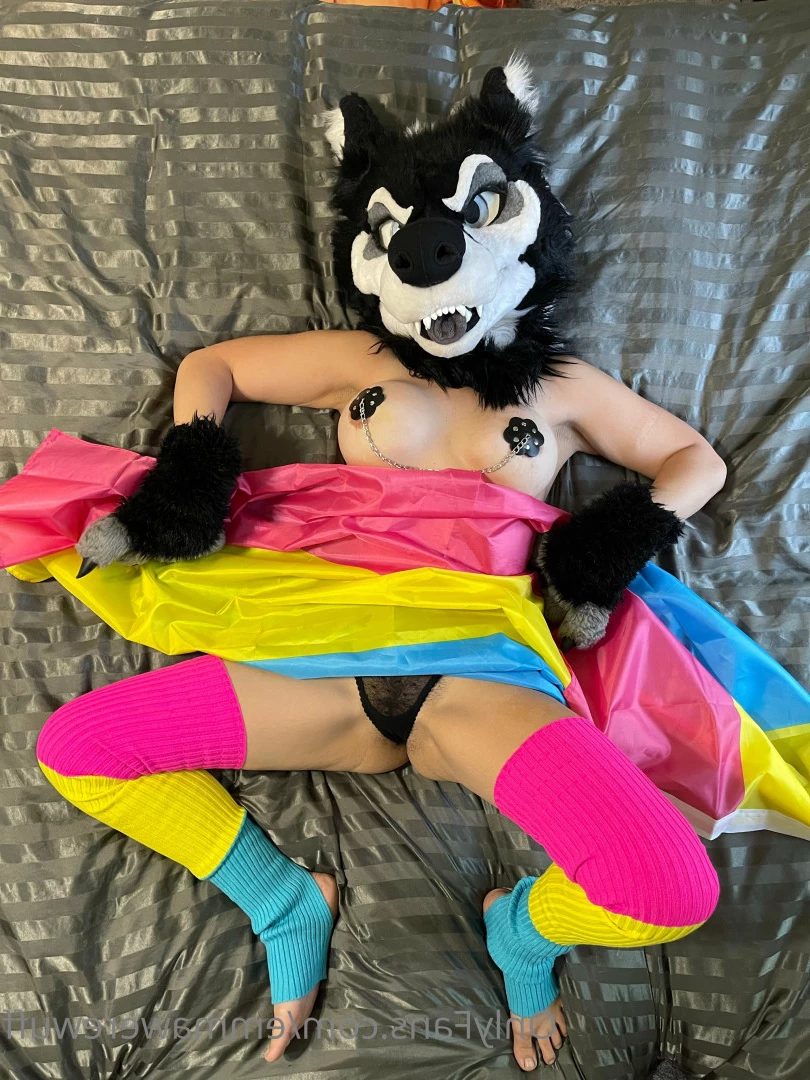 Emma [ emmawerewuff ] Onlyfans leaked photo 6322408 on Hotleaks.tv