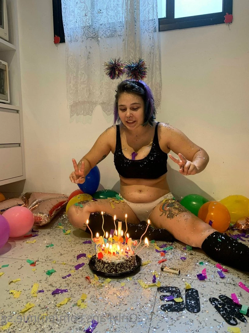 Emmie [ emmie.sg ] Onlyfans leaked photo 3453317 on Hotleaks.tv