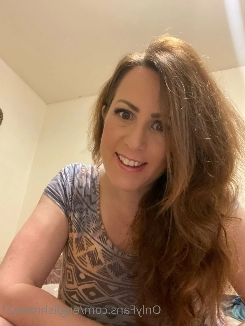 Sexy momma M1LF Rosie Big tits girl [ englishrosie21 ] Onlyfans leaked photo 3683794 on Hotleaks.tv