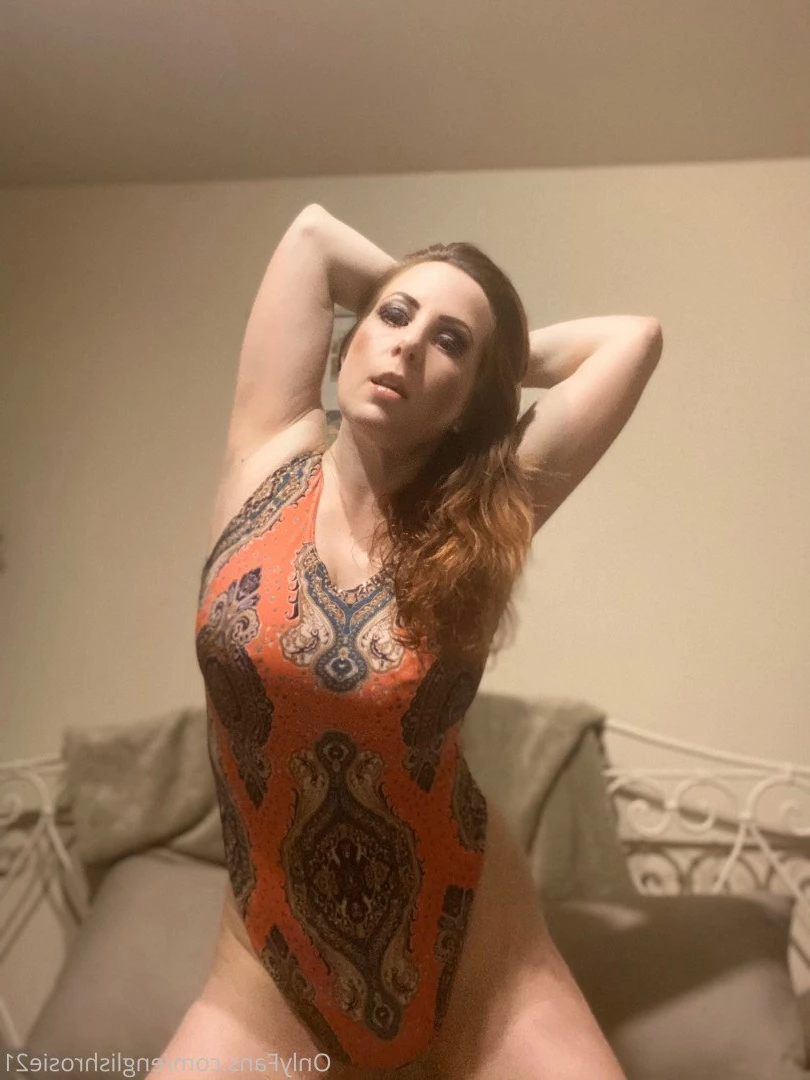 Sexy momma M1LF Rosie Big tits girl [ englishrosie21 ] Onlyfans leaked photo 3686227 on Hotleaks.tv