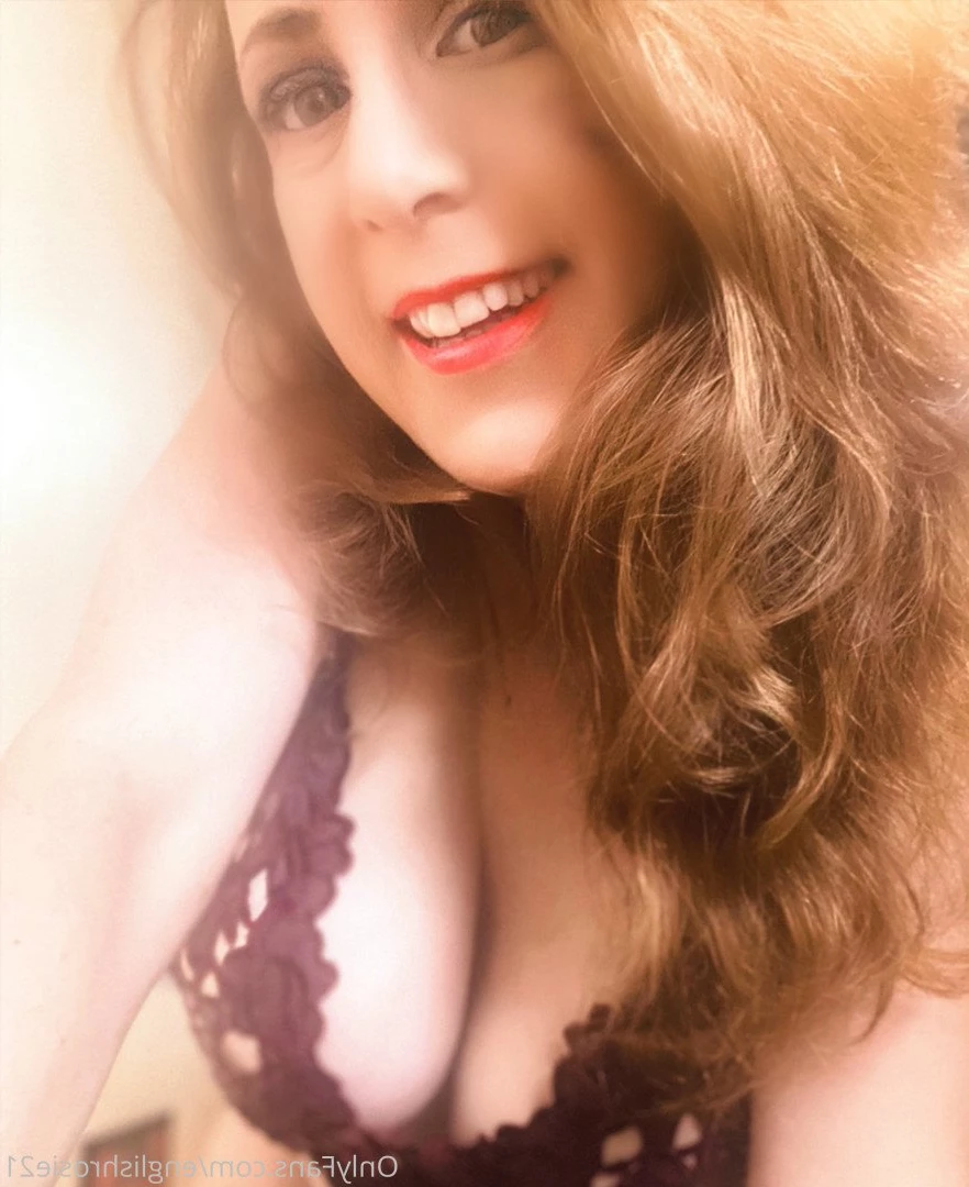 Sexy momma M1LF Rosie Big tits girl [ englishrosie21 ] Onlyfans leaked photo 3686330 on Hotleaks.tv