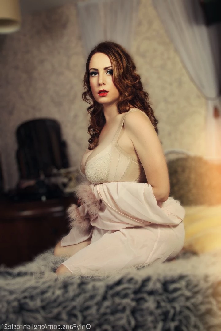 Sexy momma M1LF Rosie Big tits girl [ englishrosie21 ] Onlyfans leaked photo 3686735 on Hotleaks.tv