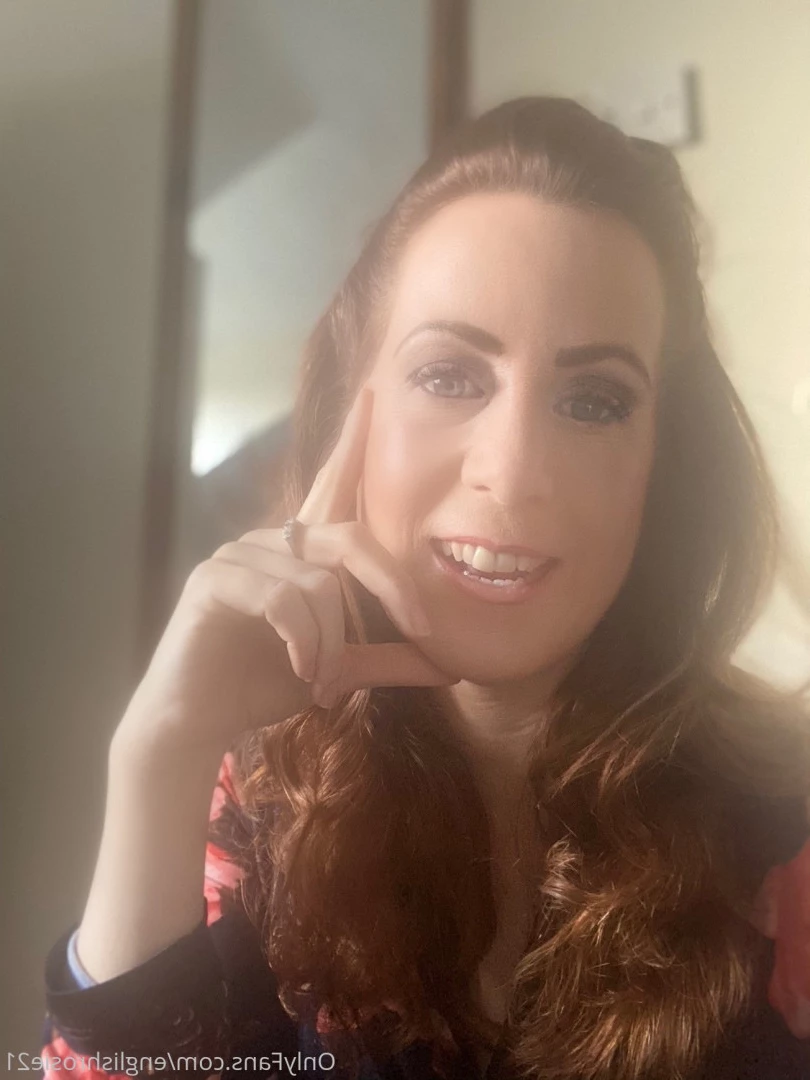 Sexy momma M1LF Rosie Big tits girl [ englishrosie21 ] Onlyfans leaked photo 5900549 on Hotleaks.tv