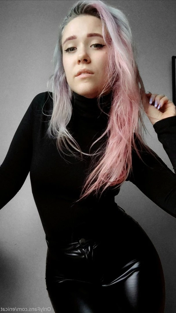 Enicat🦄 [ enicat ] Onlyfans leaked photo 3431512 on Hotleaks.tv
