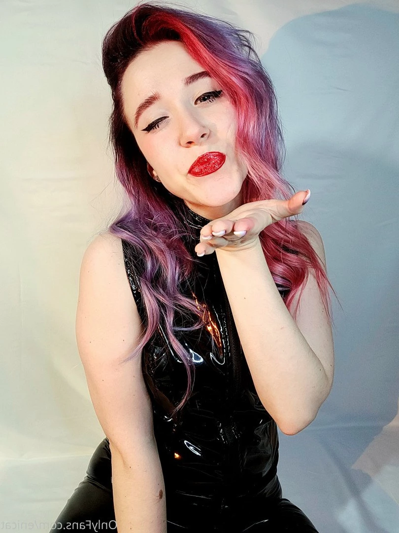 Enicat🦄 [ enicat ] Onlyfans leaked photo 3432018 on Hotleaks.tv