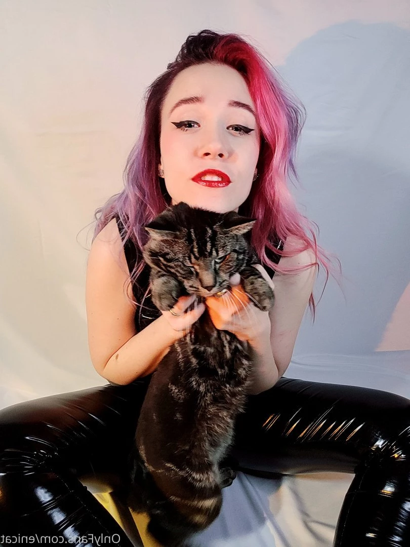 Enicat🦄 [ enicat ] Onlyfans leaked photo 3432242 on Hotleaks.tv