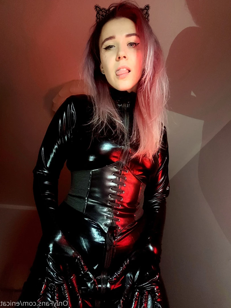 Enicat🦄 [ enicat ] Onlyfans leaked photo 6073923 on Hotleaks.tv
