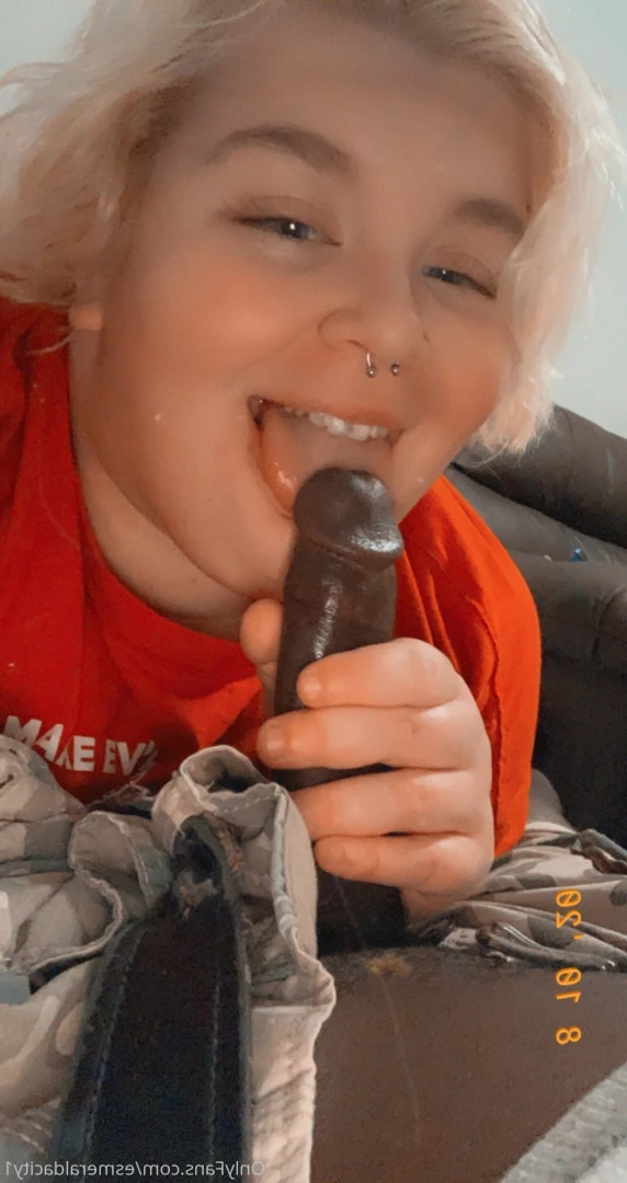 Emi 🍄 [ esmeraldacity1 ] Onlyfans leaked photo 5900115 on Hotleaks.tv