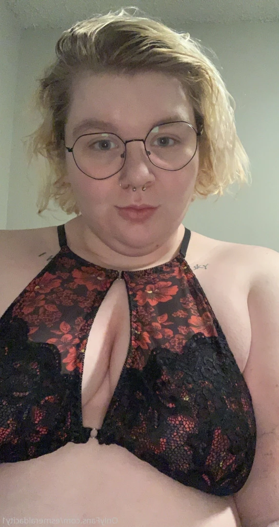 Emi 🍄 [ esmeraldacity1 ] Onlyfans leaked photo 5900358 on Hotleaks.tv