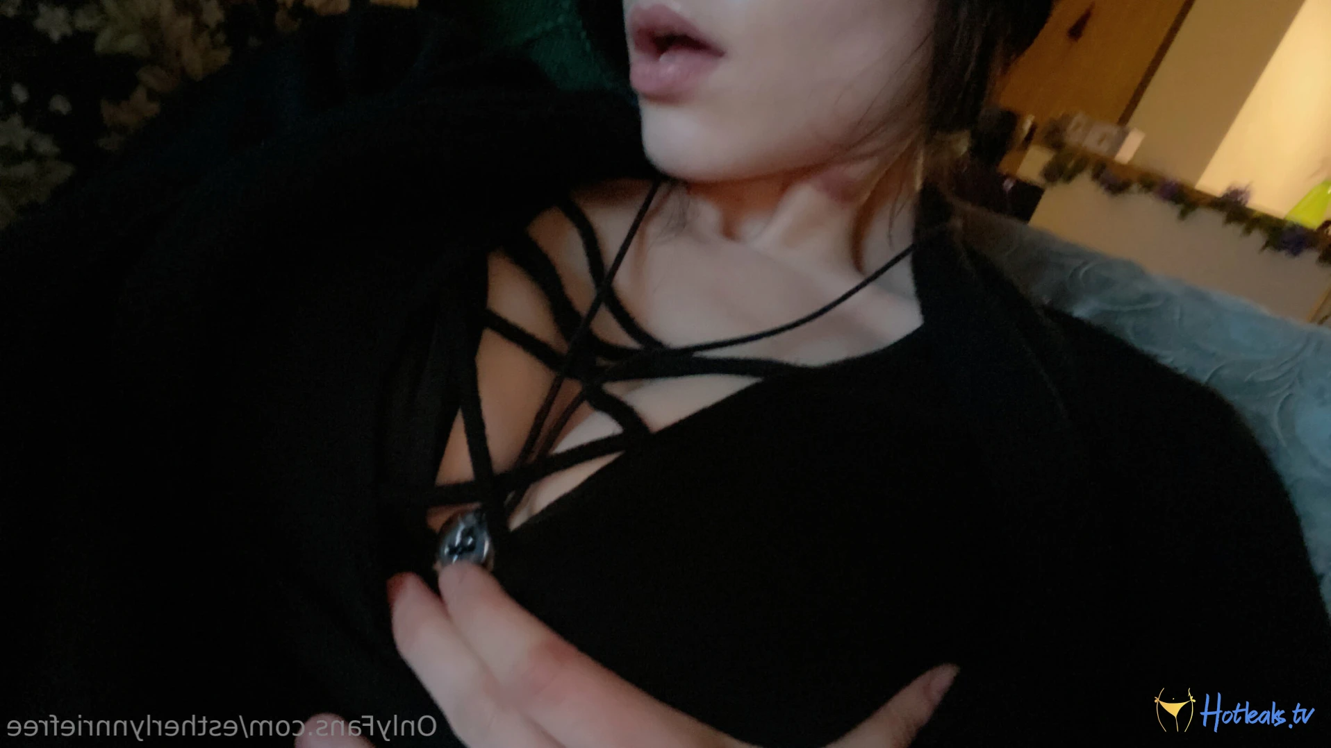 𝑬𝒔𝒕𝒉𝒆𝒓 •🌿• [ estherlynnriefree ] Onlyfans leaked photo 14735799 on Hotleaks.tv