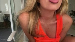 3338298
