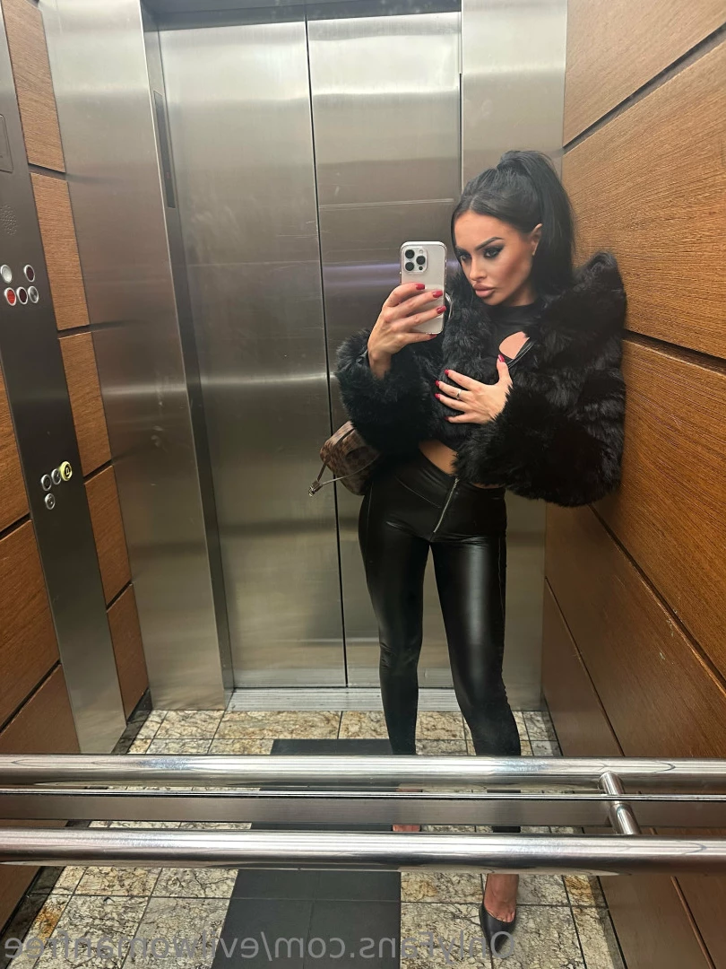 Evil Woman [ evilwomanfree ] Onlyfans leaked photo 9456743 on Hotleaks.tv