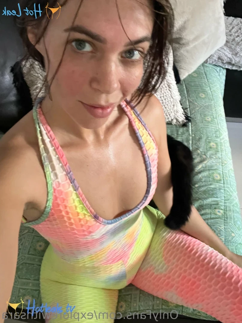Sara ✨🌺 [ explorewithsara ] Onlyfans leaked photo 10979276 on Hotleaks.tv