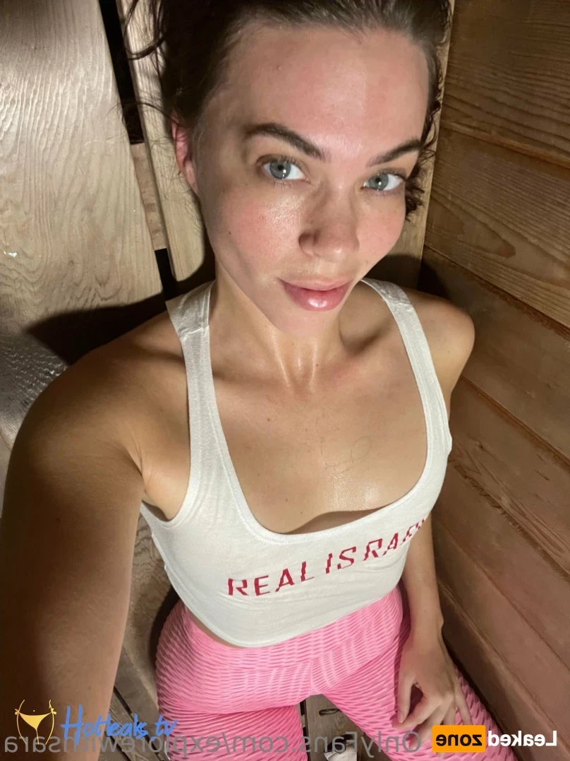 Sara ✨🌺 [ explorewithsara ] Onlyfans leaked photo 13851280 on Hotleaks.tv