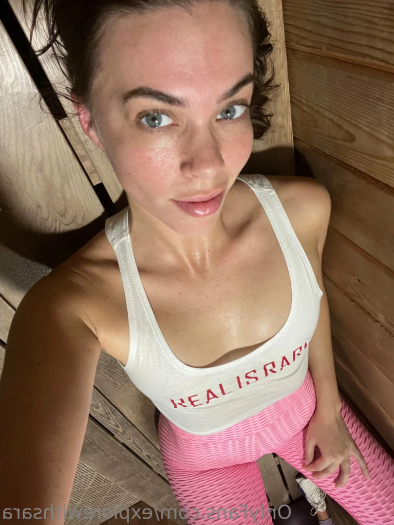 Sara ✨🌺 [ explorewithsara ] Onlyfans leaked photo 13963895 on Hotleaks.tv