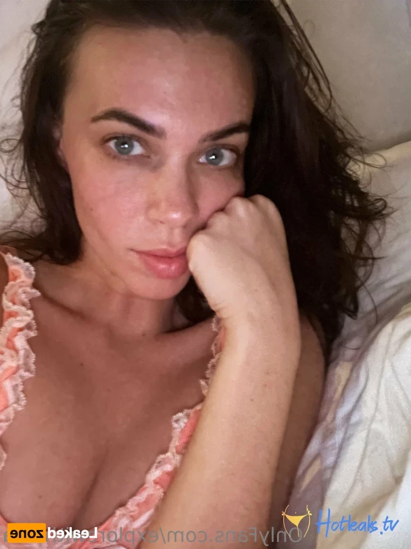 Sara ✨🌺 [ explorewithsara ] Onlyfans leaked photo 15744760 on Hotleaks.tv