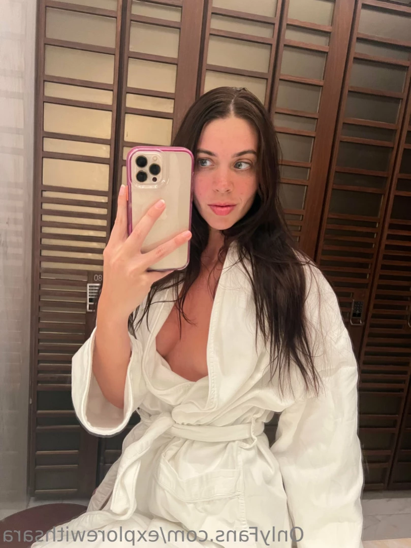 Sara ✨🌺 [ explorewithsara ] Onlyfans leaked photo 15971874 on Hotleaks.tv
