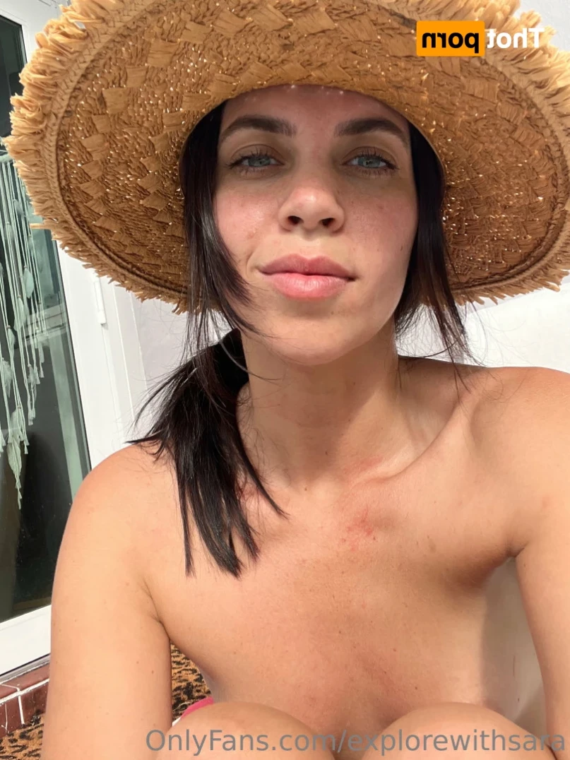 Sara ✨🌺 [ explorewithsara ] Onlyfans leaked photo 16073879 on Hotleaks.tv