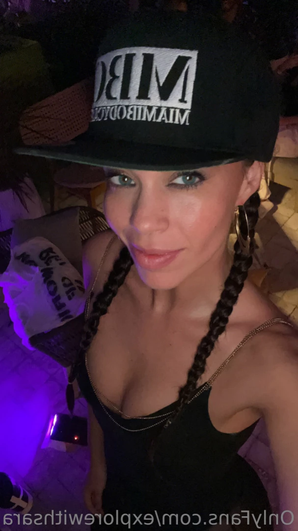 Sara ✨🌺 [ explorewithsara ] Onlyfans leaked photo 16195529 on Hotleaks.tv