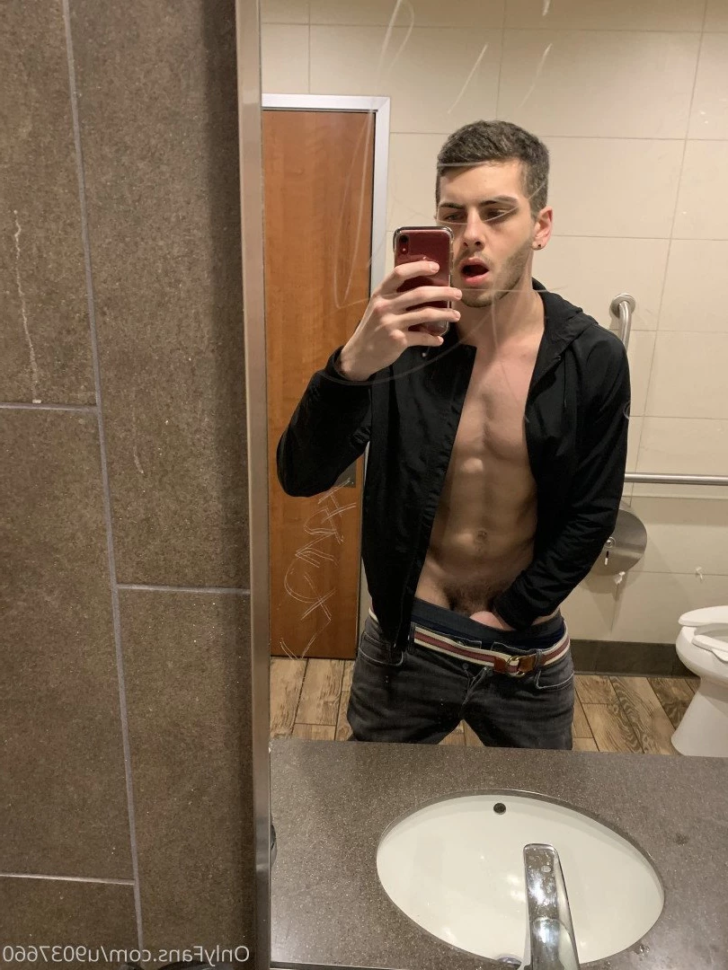 Z [ exzacktlyy ] Onlyfans leaked photo 3436685 on Hotleaks.tv