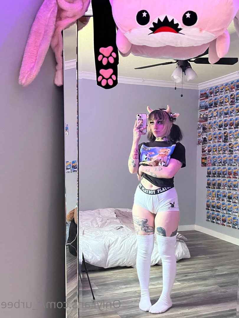 furbs [ f_urbee ] Onlyfans leaked photo 6830755 on Hotleaks.tv