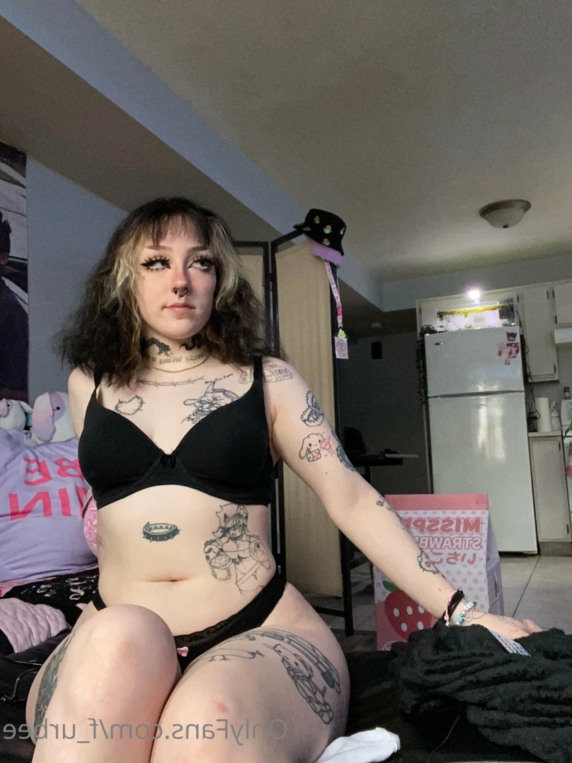 furbs [ f_urbee ] Onlyfans leaked photo 6831543 on Hotleaks.tv