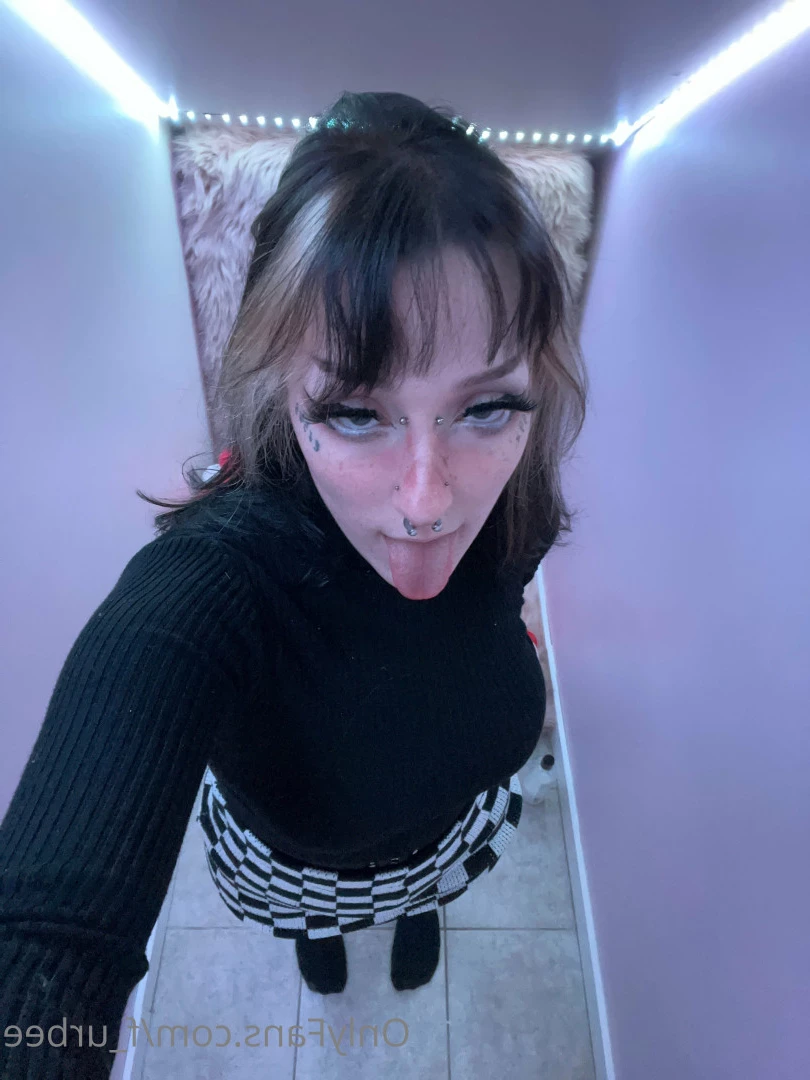 furbs [ f_urbee ] Onlyfans leaked photo 6840536 on Hotleaks.tv