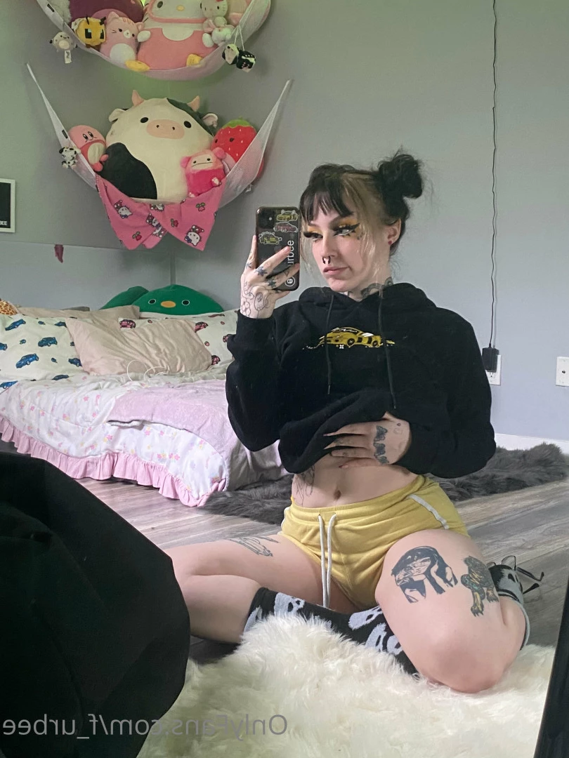 furbs [ f_urbee ] Onlyfans leaked photo 6843737 on Hotleaks.tv