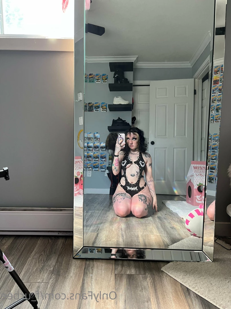 furbs [ f_urbee ] Onlyfans leaked photo 6845003 on Hotleaks.tv