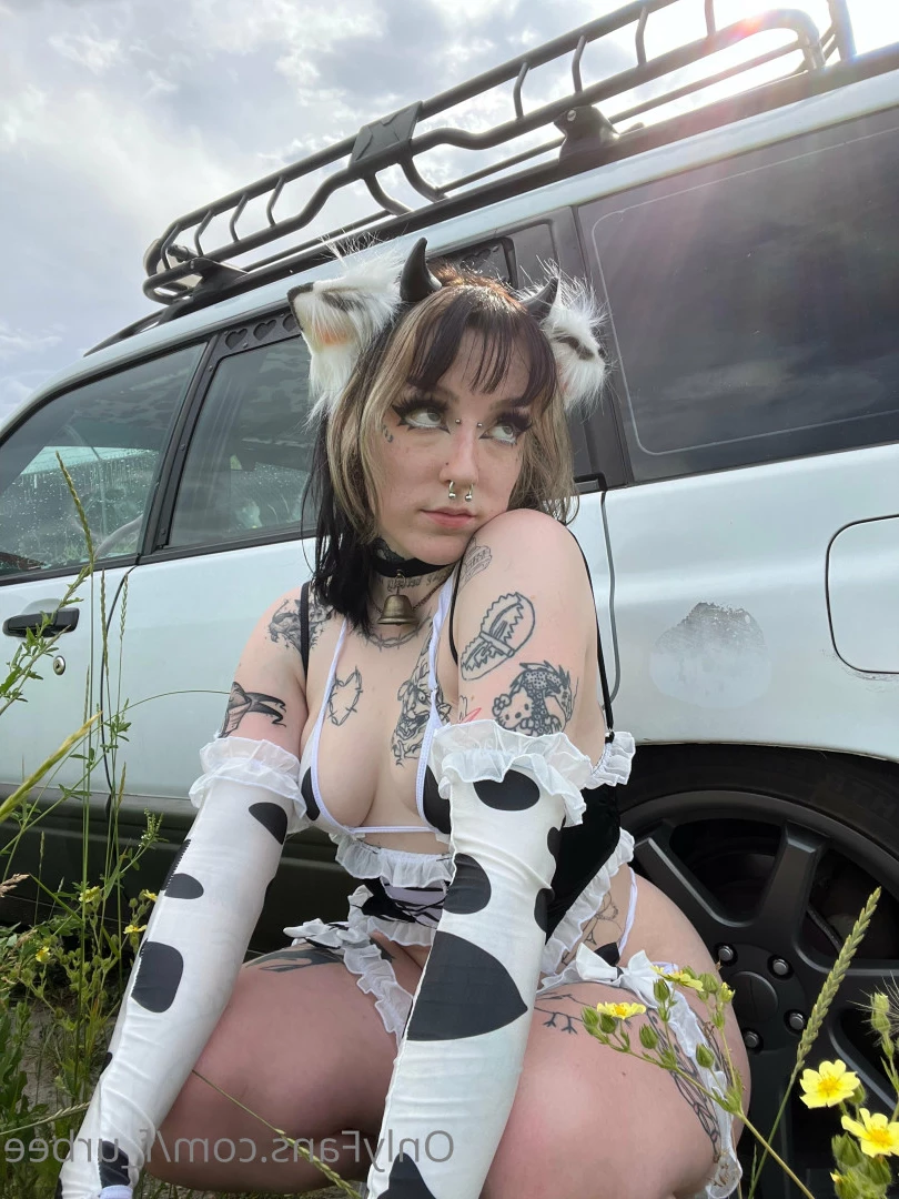 furbs [ f_urbee ] Onlyfans leaked photo 6851835 on Hotleaks.tv