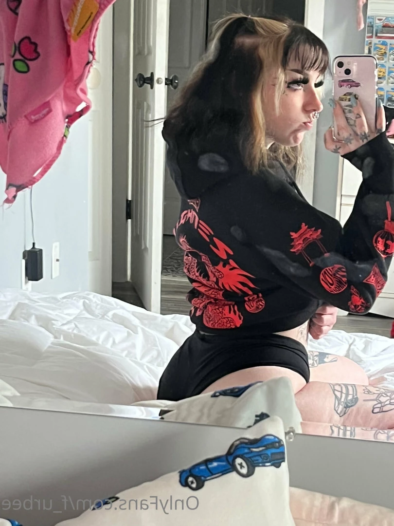 furbs [ f_urbee ] Onlyfans leaked photo 6851905 on Hotleaks.tv