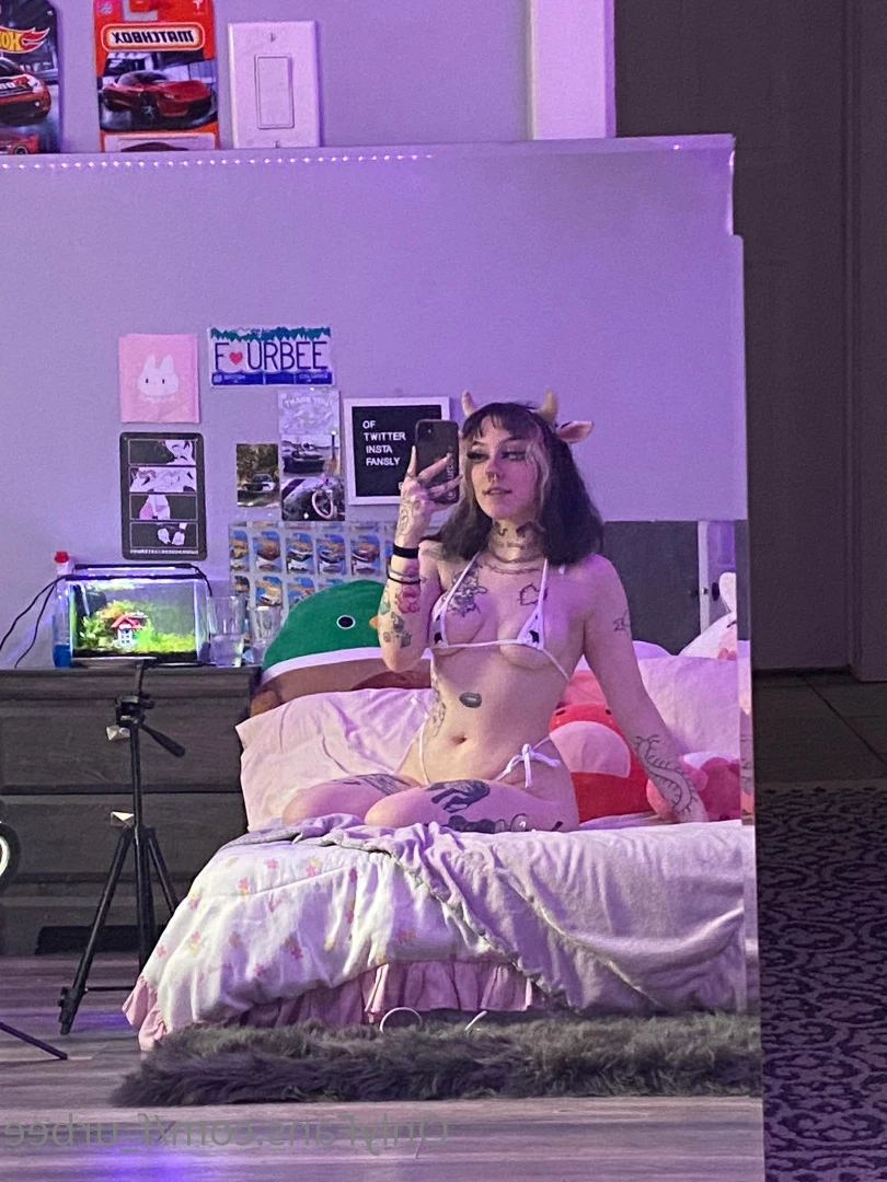 furbs [ f_urbee ] Onlyfans leaked photo 6852684 on Hotleaks.tv