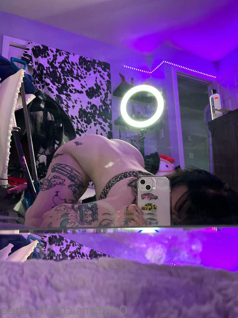 furbs [ f_urbee ] Onlyfans leaked photo 6857809 on Hotleaks.tv
