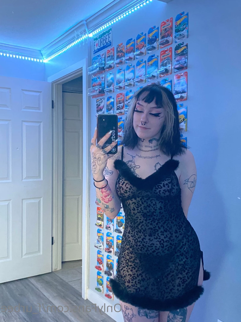 furbs [ f_urbee ] Onlyfans leaked photo 6857898 on Hotleaks.tv