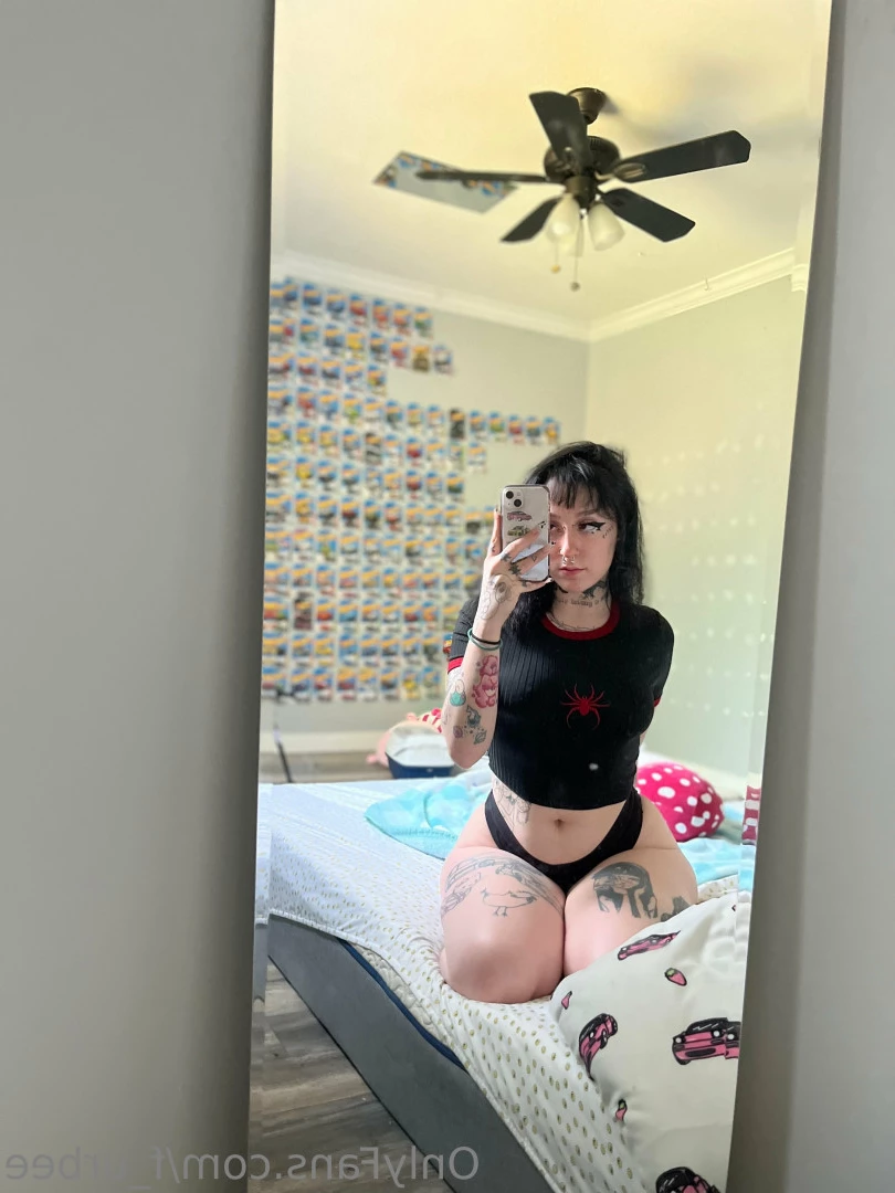 furbs [ f_urbee ] Onlyfans leaked photo 6860962 on Hotleaks.tv