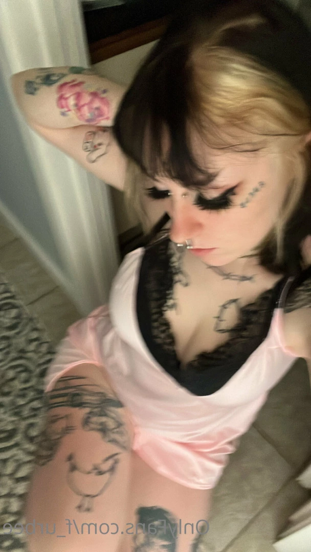 furbs [ f_urbee ] Onlyfans leaked photo 6864465 on Hotleaks.tv