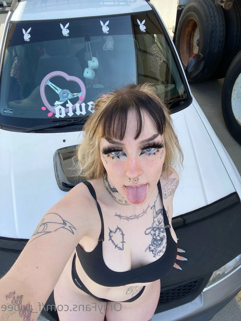 furbs [ f_urbee ] Onlyfans leaked photo 6870112 on Hotleaks.tv