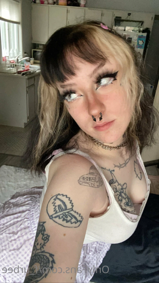 furbs [ f_urbee ] Onlyfans leaked photo 6872220 on Hotleaks.tv