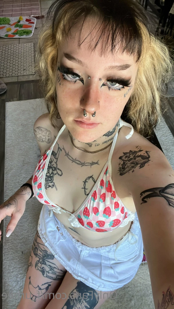 furbs [ f_urbee ] Onlyfans leaked photo 6874303 on Hotleaks.tv