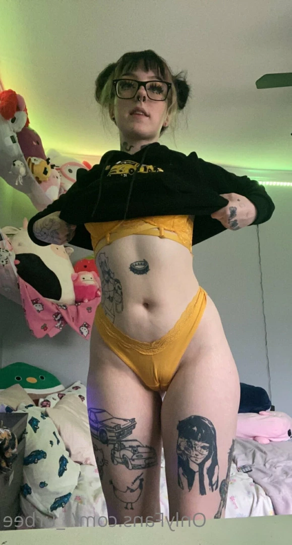 furbs [ f_urbee ] Onlyfans leaked photo 6883223 on Hotleaks.tv