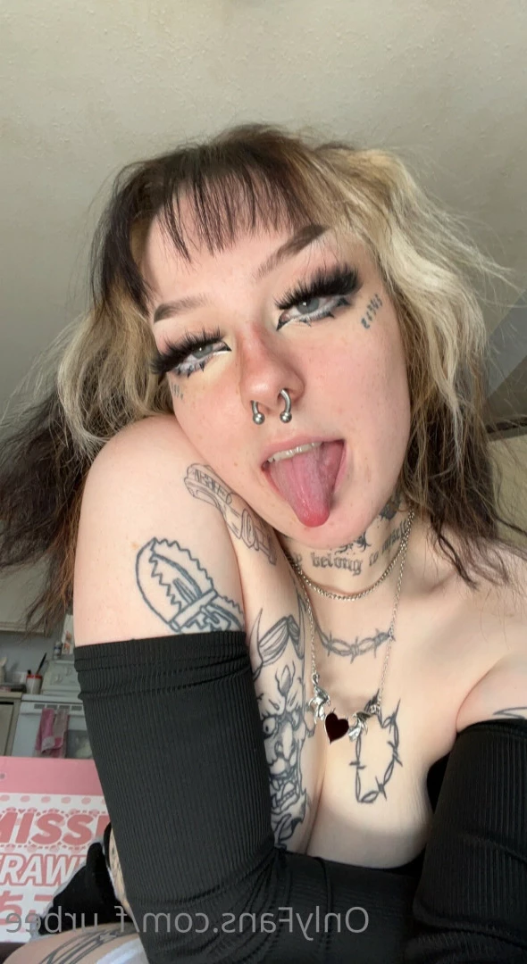 furbs [ f_urbee ] Onlyfans leaked photo 6892504 on Hotleaks.tv
