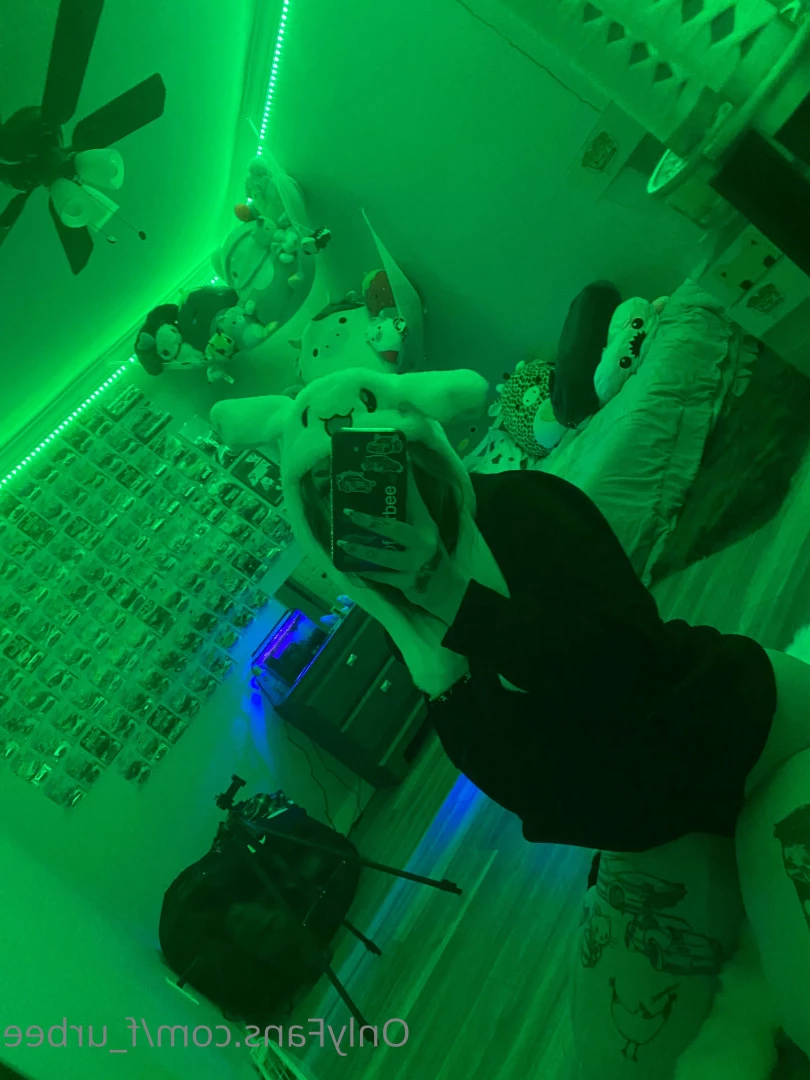 furbs [ f_urbee ] Onlyfans leaked photo 6892604 on Hotleaks.tv