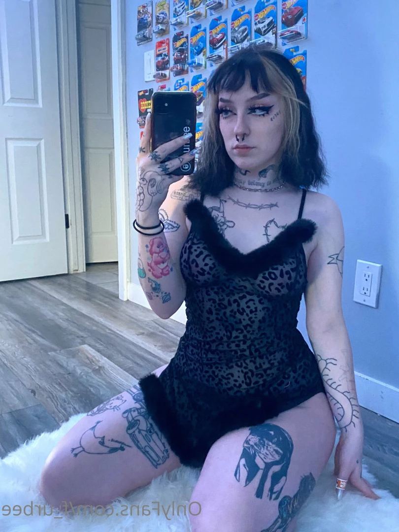 furbs [ f_urbee ] Onlyfans leaked photo 6893708 on Hotleaks.tv