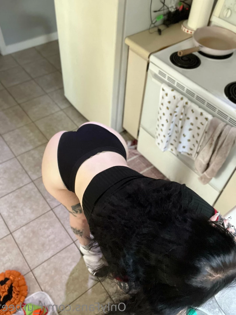 furbs [ f_urbee ] Onlyfans leaked photo 6897036 on Hotleaks.tv