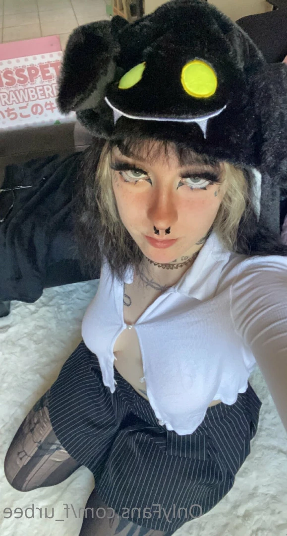 furbs [ f_urbee ] Onlyfans leaked photo 6899991 on Hotleaks.tv