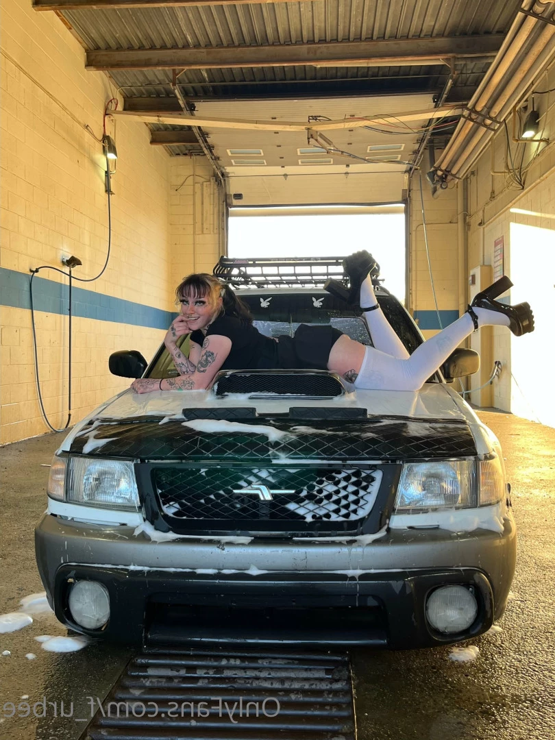 furbs [ f_urbee ] Onlyfans leaked photo 6904523 on Hotleaks.tv
