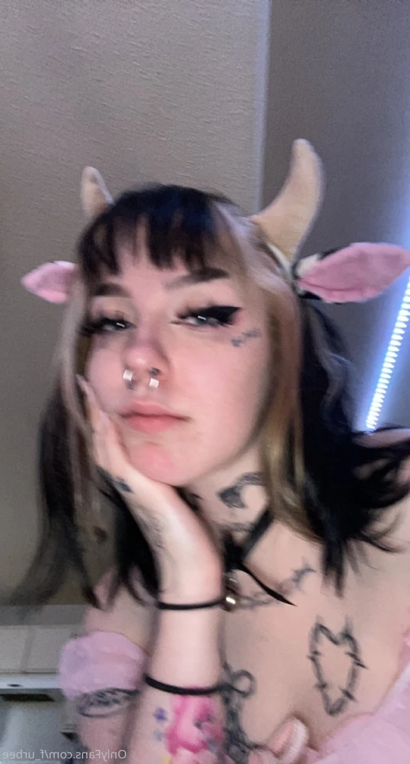 furbs [ f_urbee ] Onlyfans leaked photo 6906340 on Hotleaks.tv