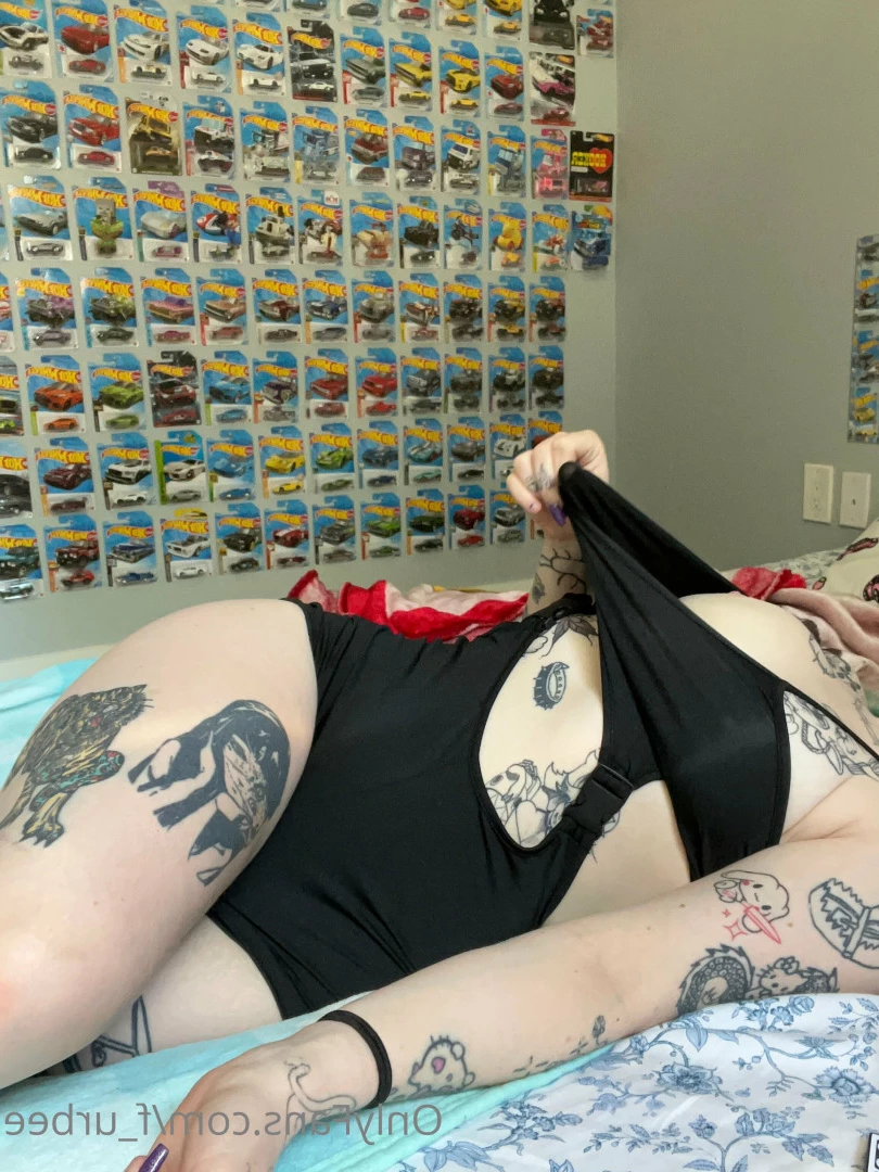 furbs [ f_urbee ] Onlyfans leaked photo 6906603 on Hotleaks.tv