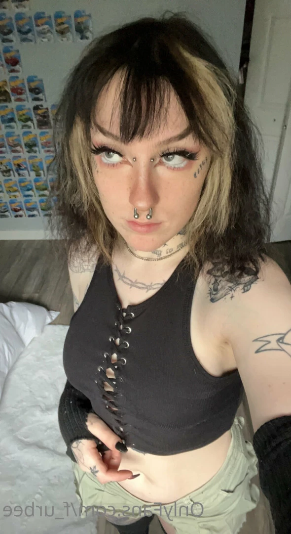 furbs [ f_urbee ] Onlyfans leaked photo 6910924 on Hotleaks.tv