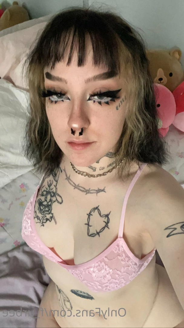 furbs [ f_urbee ] Onlyfans leaked photo 6911221 on Hotleaks.tv